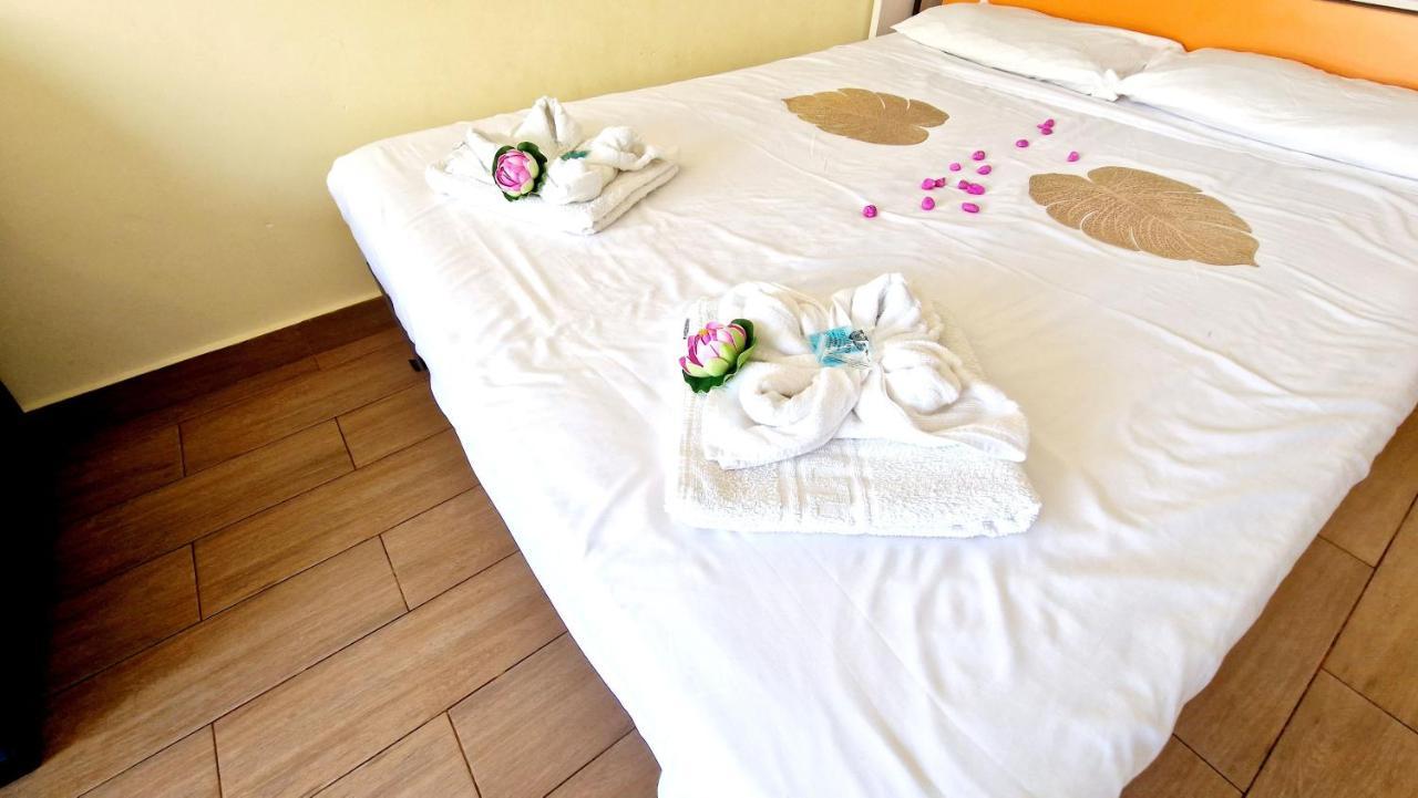 Olympia Studio, Ocean View Playa de las Americas  Esterno foto